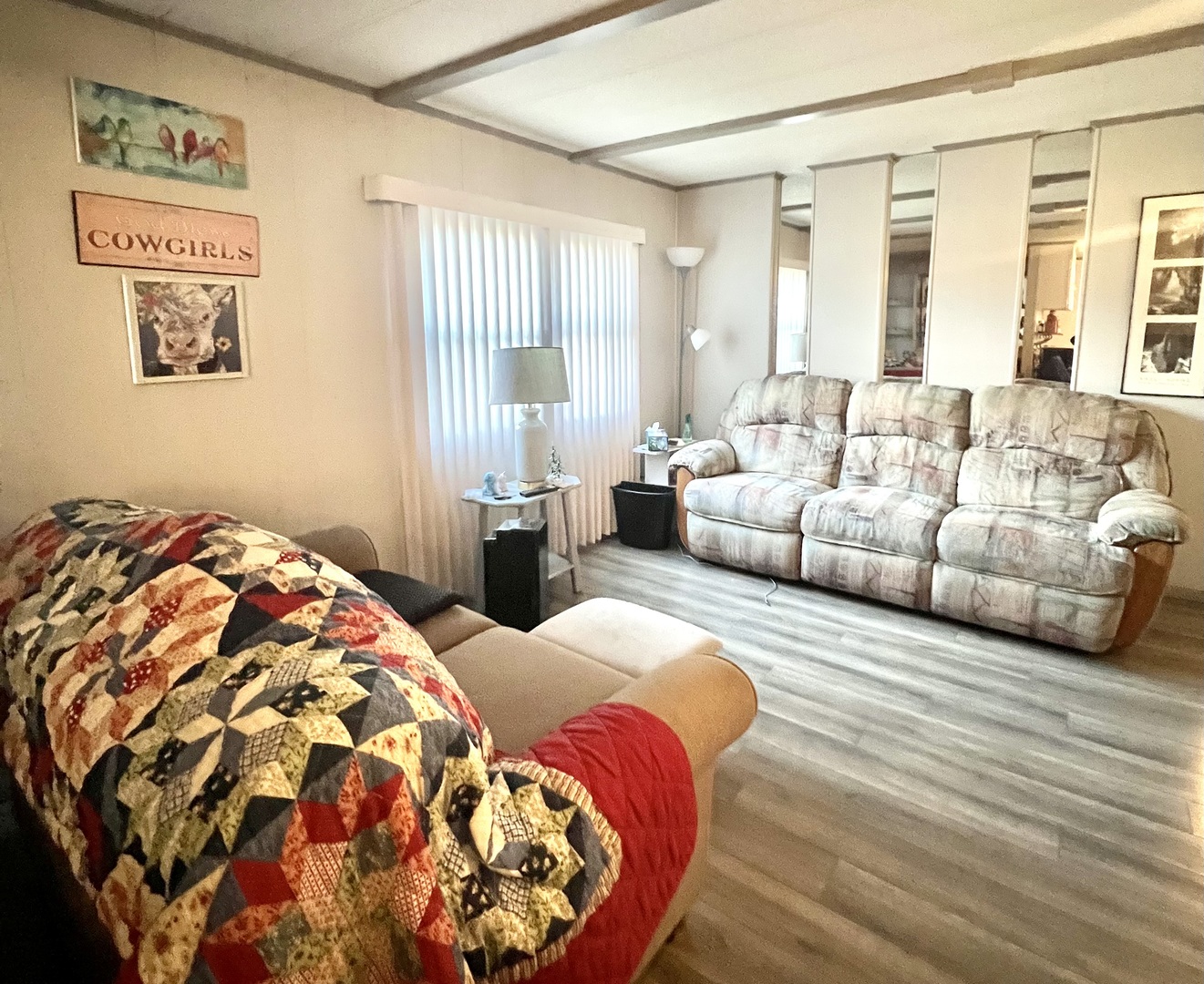 93 Oak Avenue, Sandwich, IL 60548