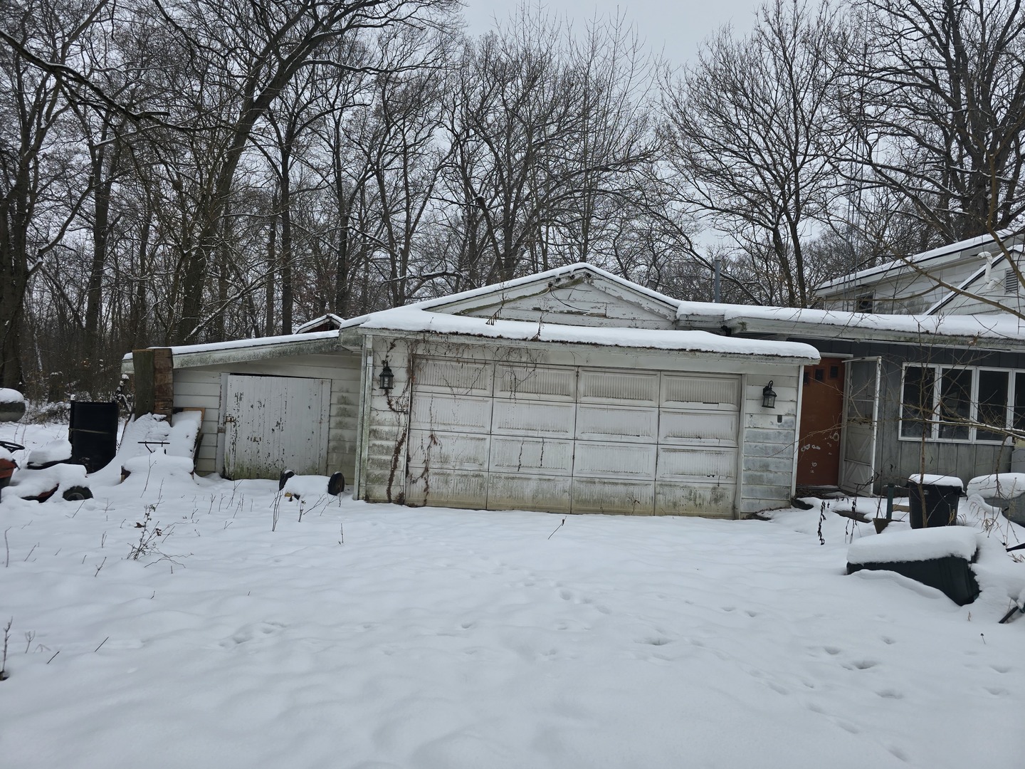 3100 N 17060 Road, Momence, IL 60954