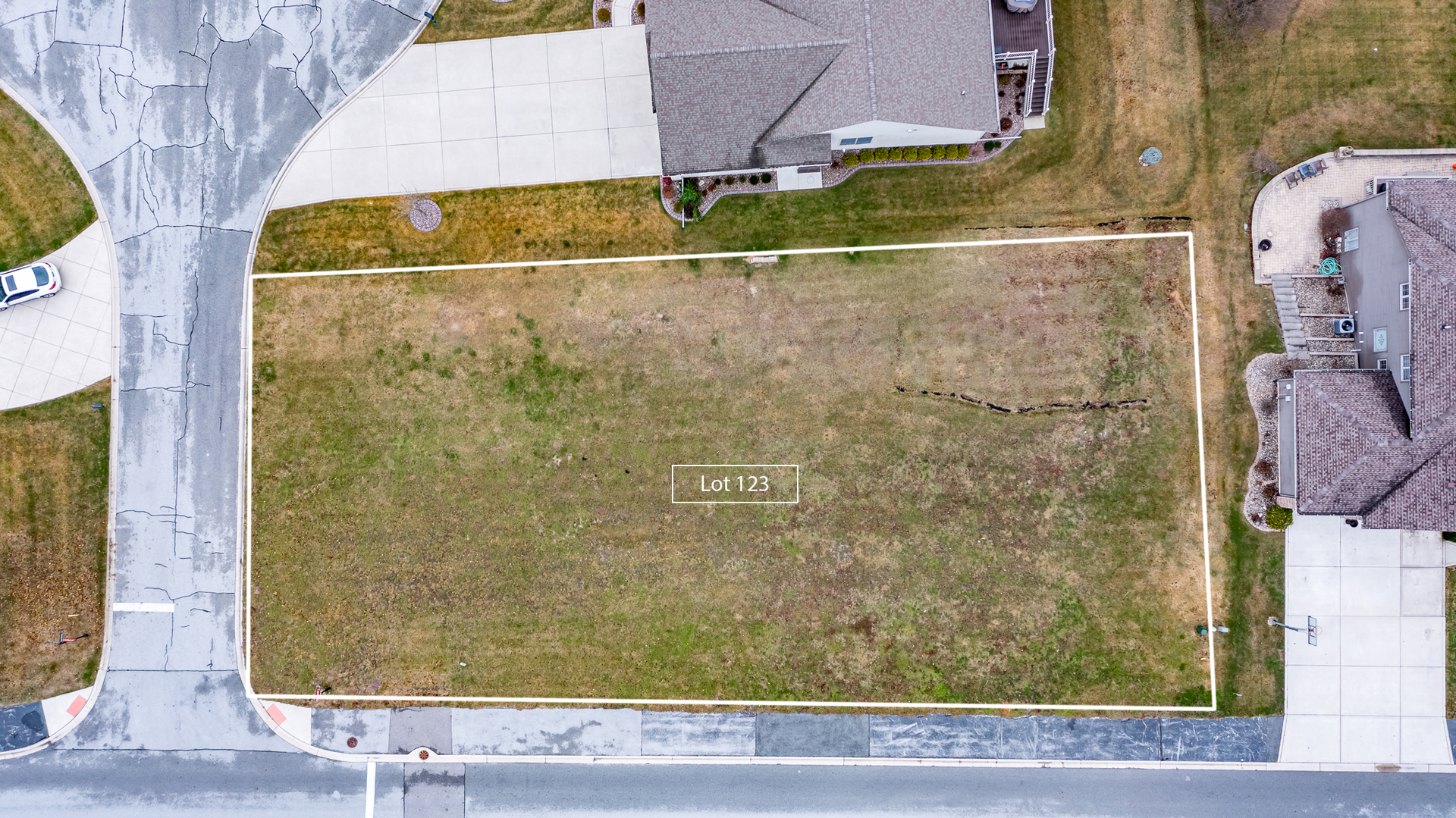 10376 Potomac Court, Winfield, IN 46307