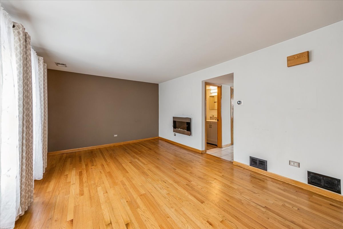6114 W 55th Street #5, Chicago, IL 60638