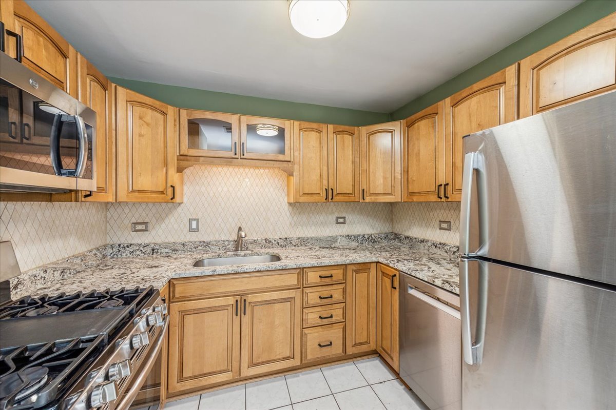 6114 W 55th Street #5, Chicago, IL 60638