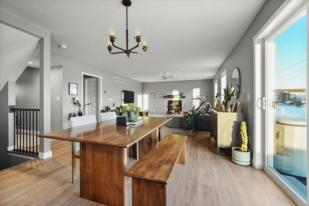 1727 Eide Road, Bloomington, IL 61704