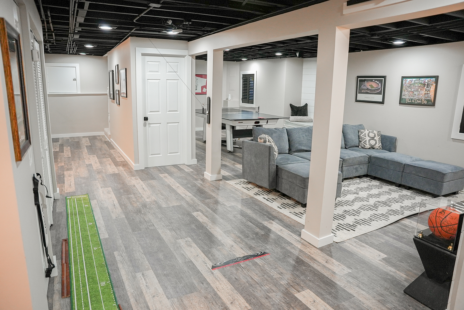 33 Foxglove Court, Streamwood, IL 60107