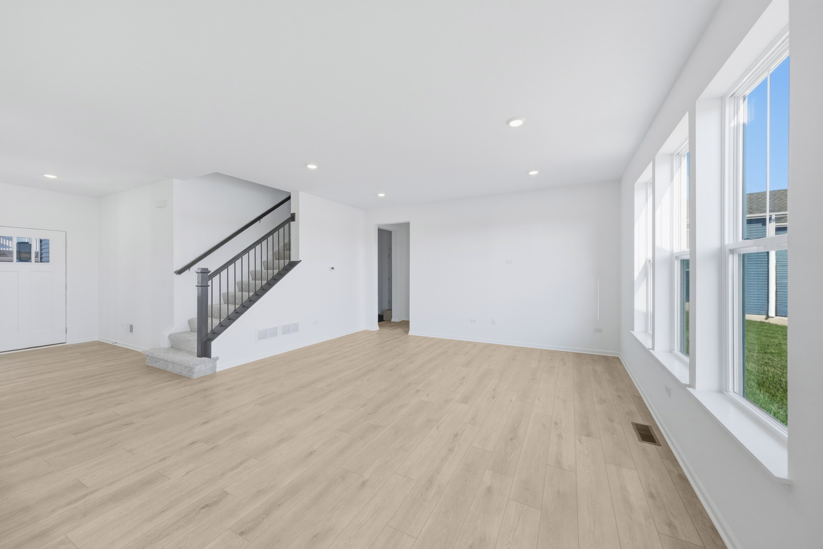 1101 Waterford Street, Algonquin, IL 60102