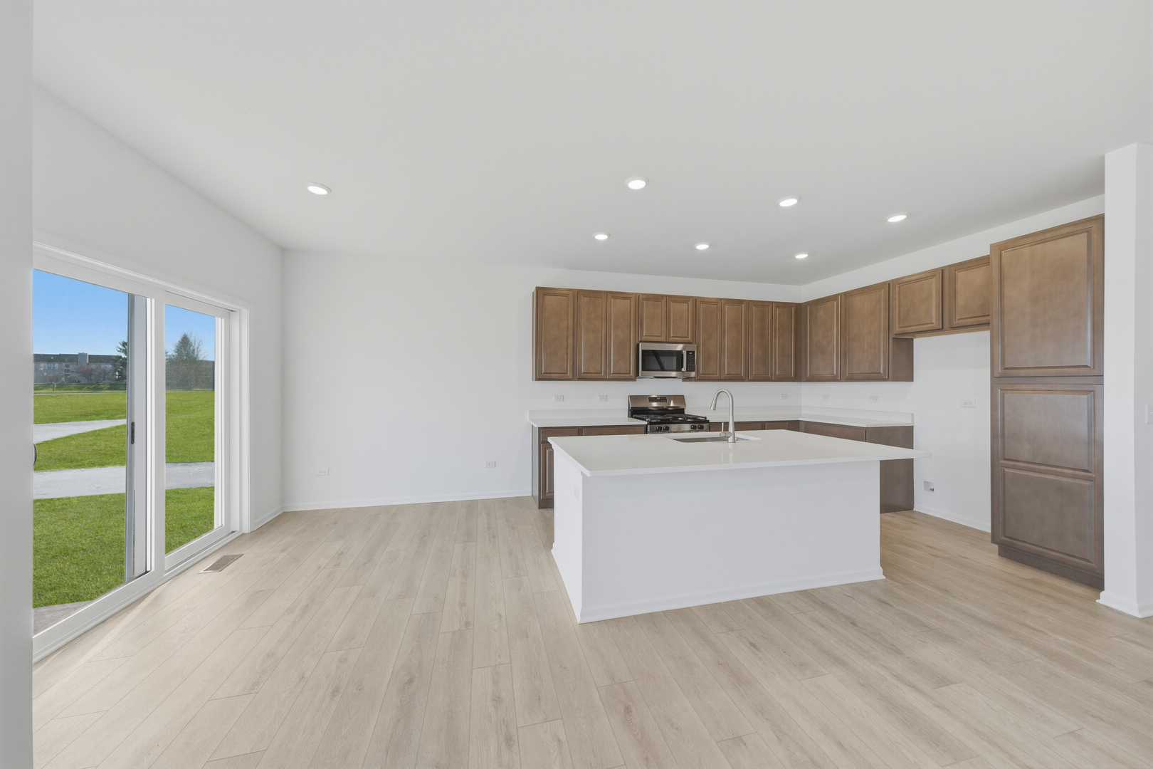 1101 Waterford Street, Algonquin, IL 60102