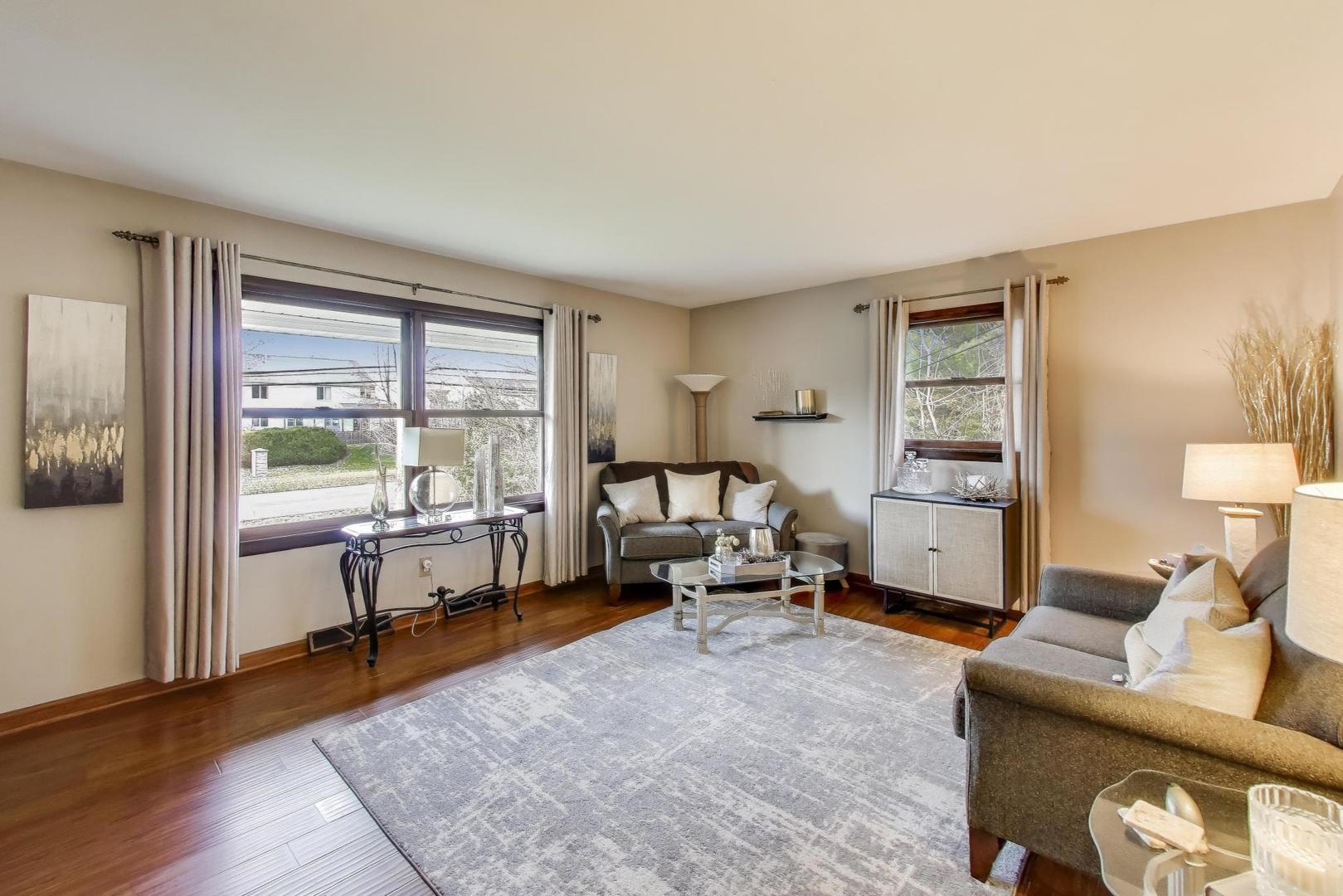 3322 Cannonball Trail, Yorkville, IL 60560