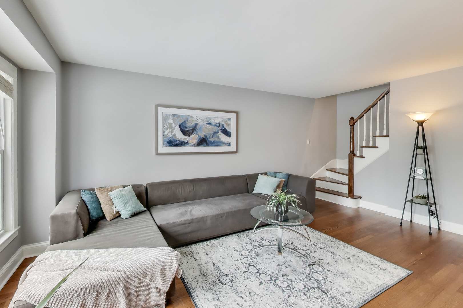 6544 W Devon Avenue, Chicago, IL 60631