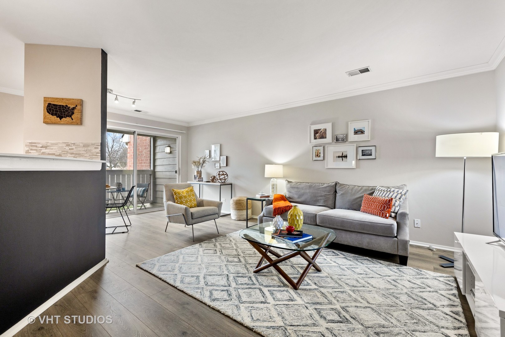 1640 Burberry Lane #1311, Schaumburg, IL 60173