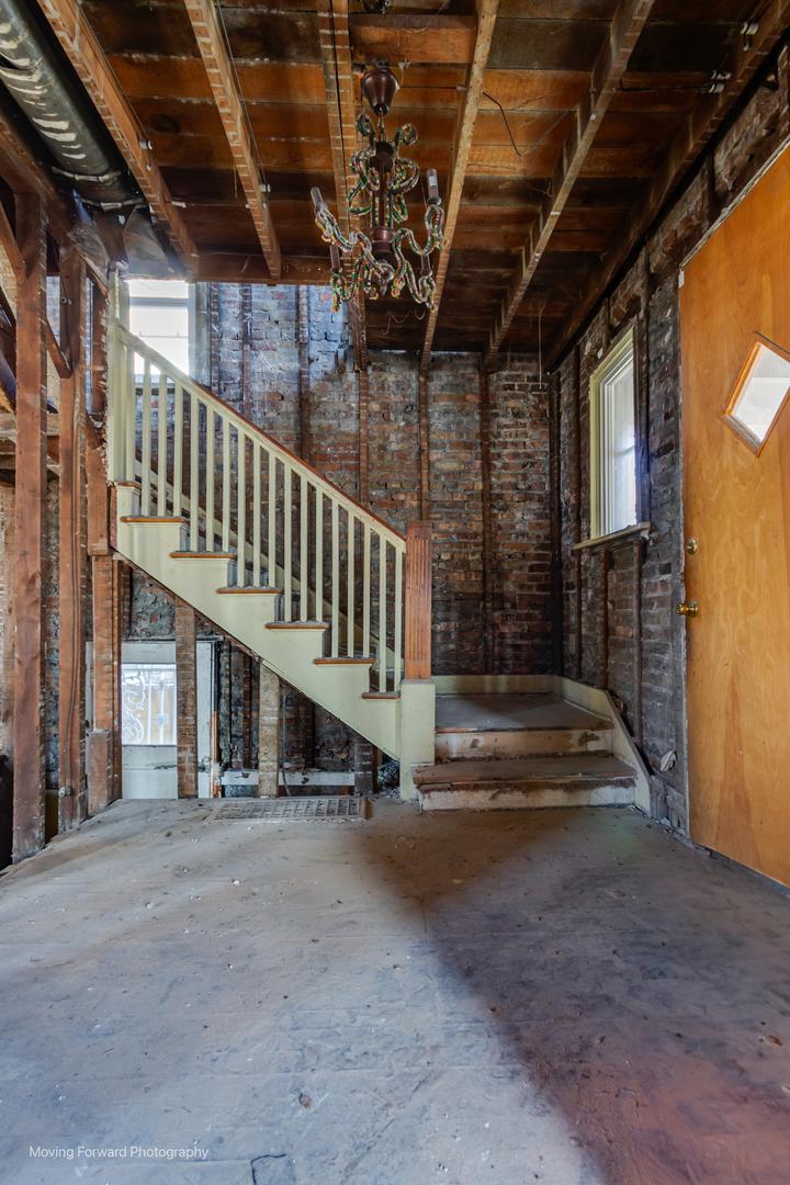 841 S Taylor Avenue, Oak Park, IL 60304