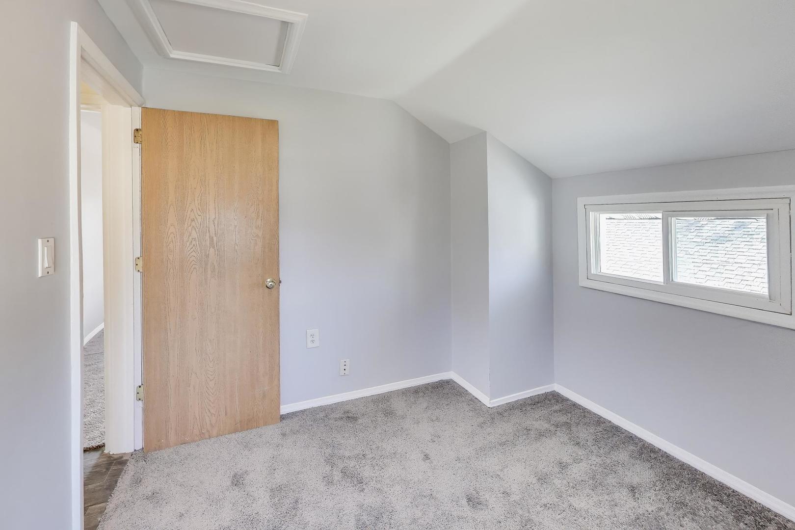 764 2nd Avenue, Aurora, IL 60505