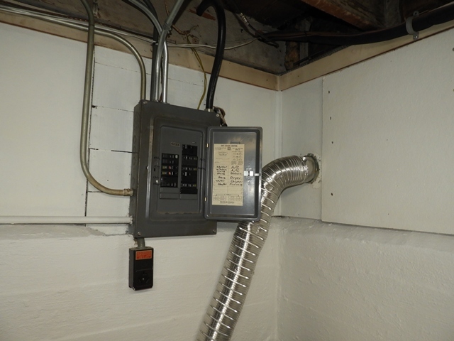 1126 N Ash Street, Waukegan, IL 60085