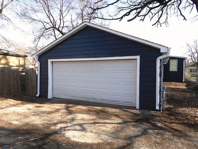 1126 N Ash Street, Waukegan, IL 60085