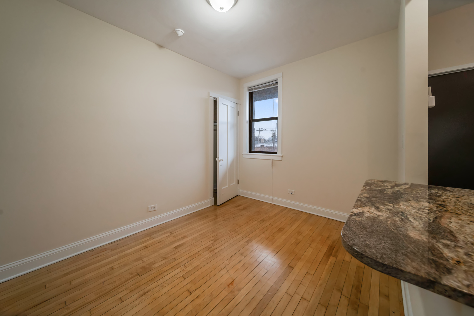 7101-7109 N Clark Street, Chicago, IL 60626