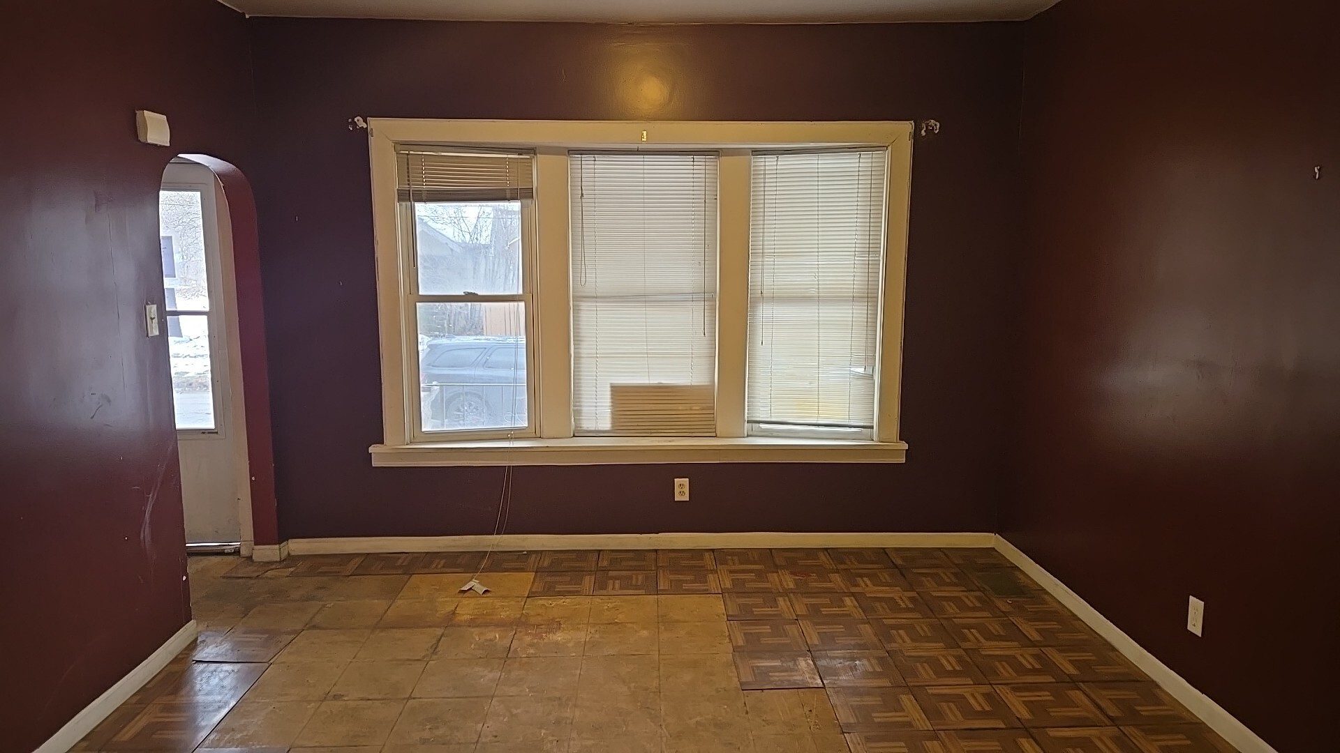 11236 S Stewart Avenue, Chicago, IL 60628