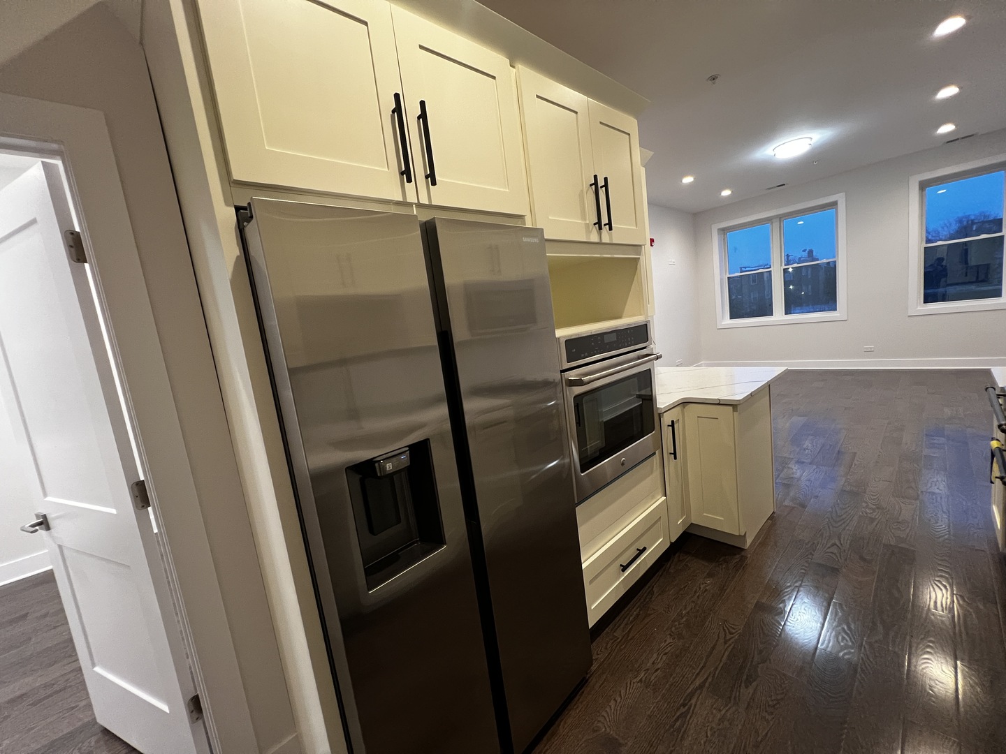 4819 Main Street #202, Skokie, IL 60077