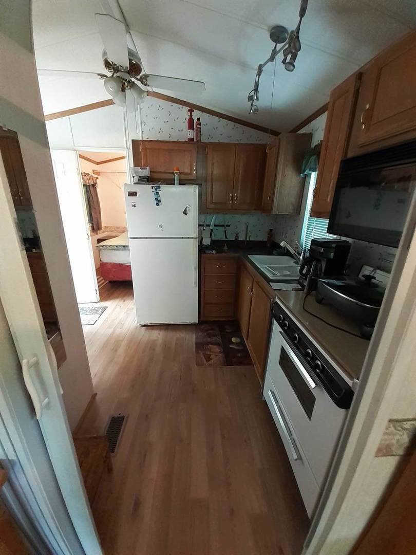 2795 E 28th Lots 85 & 86 Road, Seneca, IL 61360