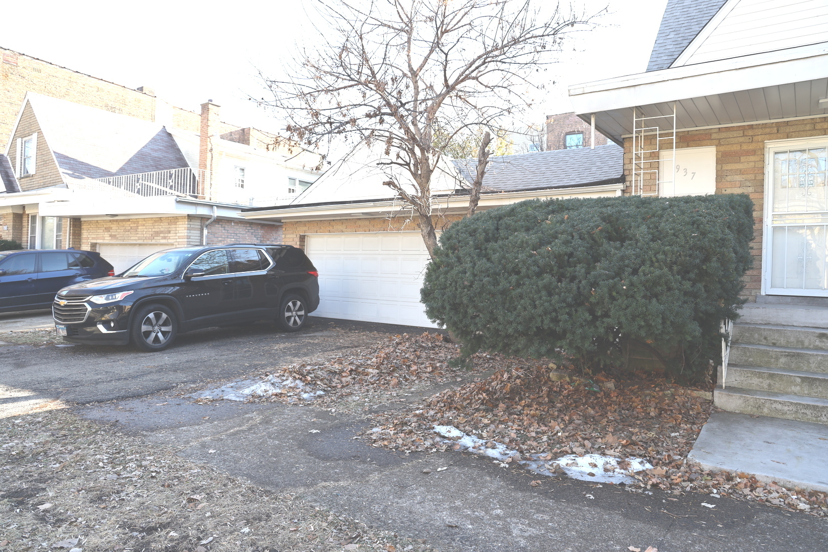 937 E 84th Place, Chicago, IL 60619