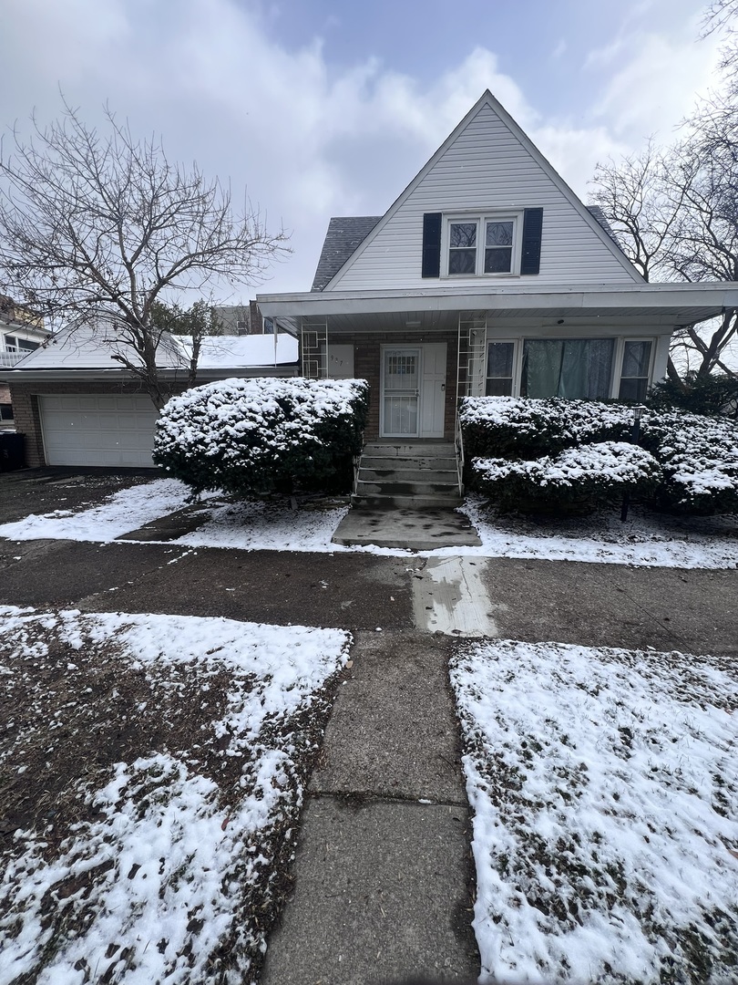 937 E 84th Place, Chicago, IL 60619