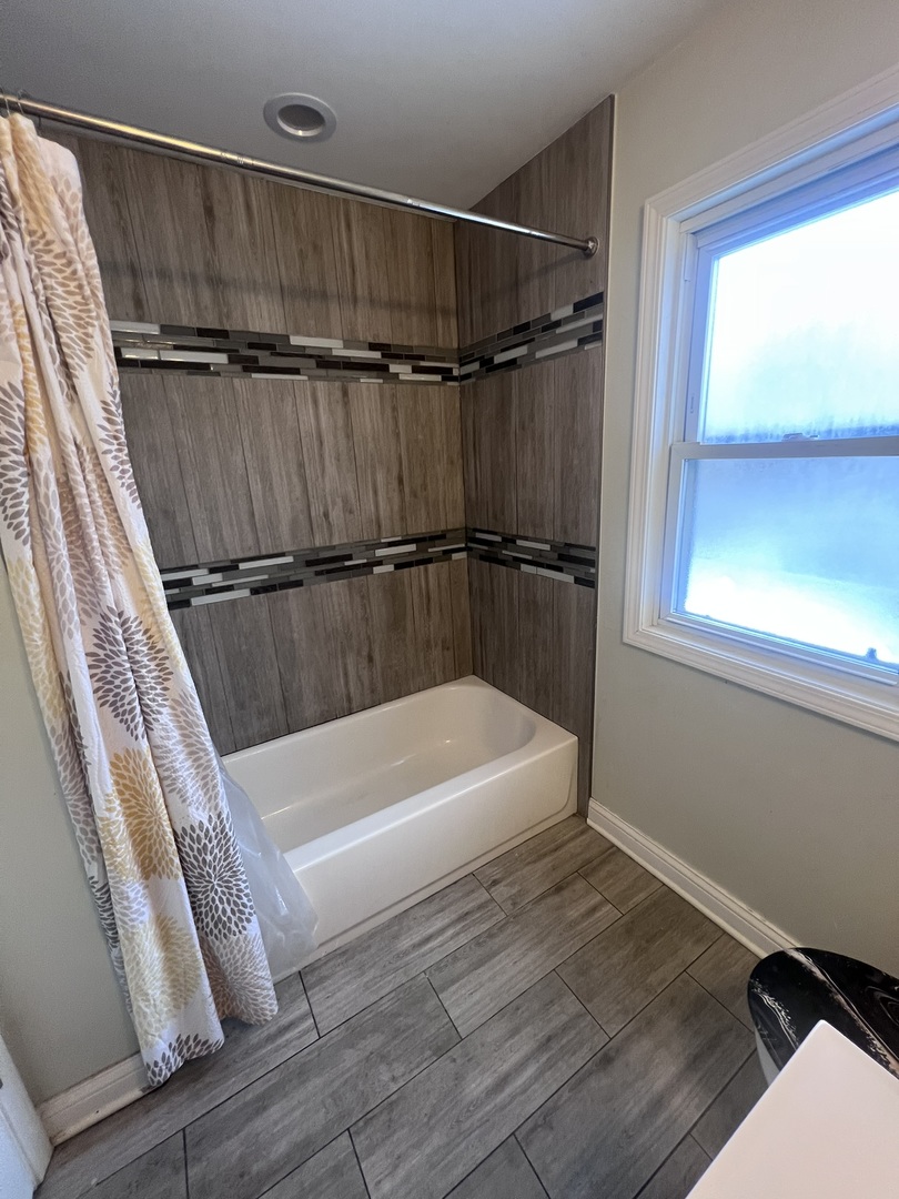 937 E 84th Place, Chicago, IL 60619