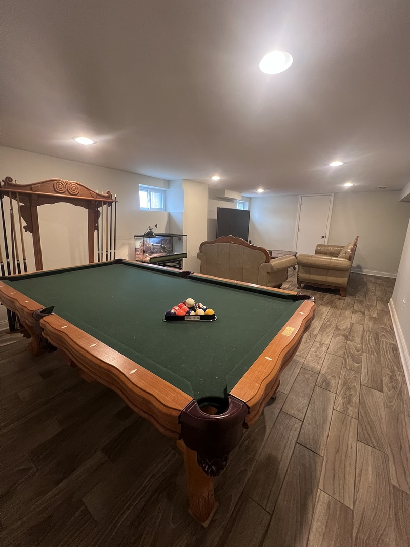 937 E 84th Place, Chicago, IL 60619