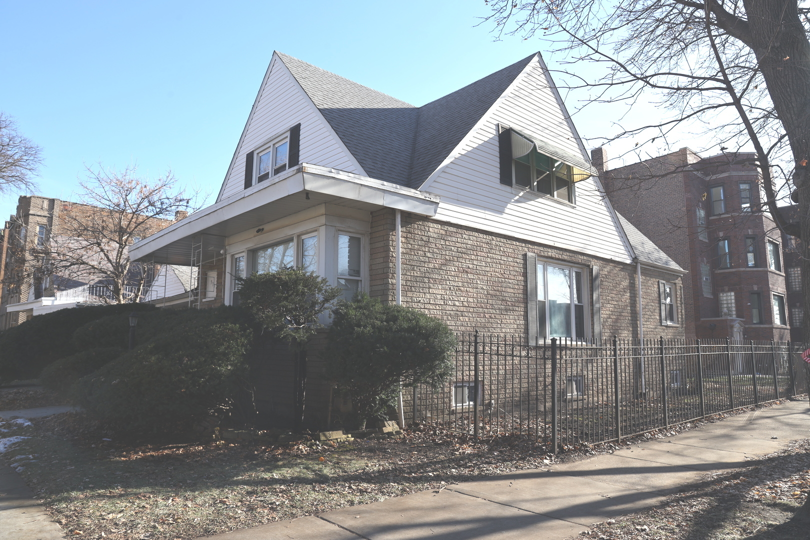 937 E 84th Place, Chicago, IL 60619