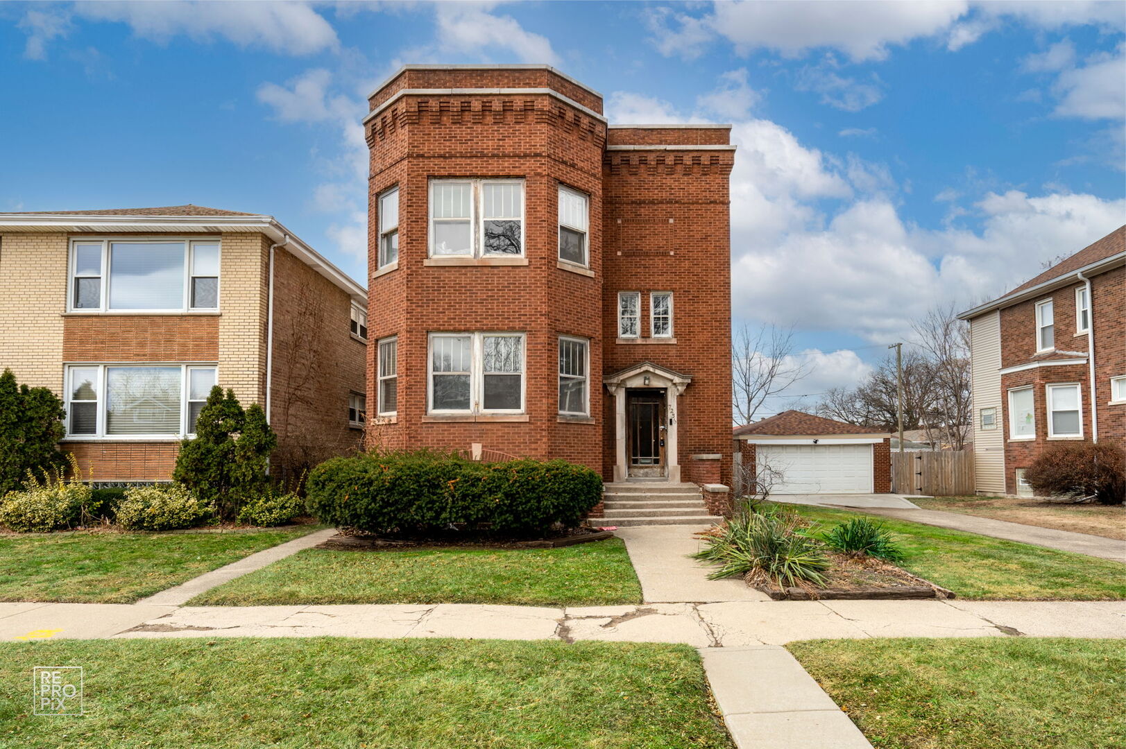 7236 S Michigan Avenue, Chicago, IL 60619