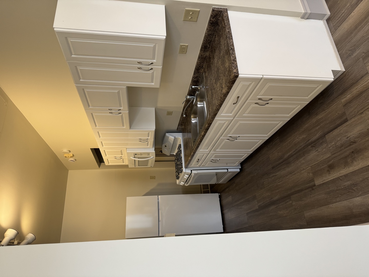 204 E Washington Street #204, Joliet, IL 60433