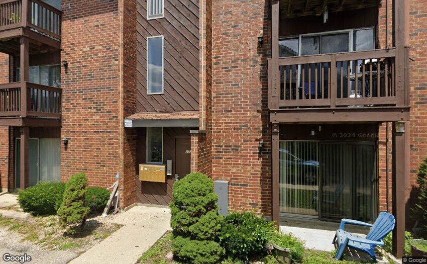 1725 greenwood Road, Glenview, IL 60025