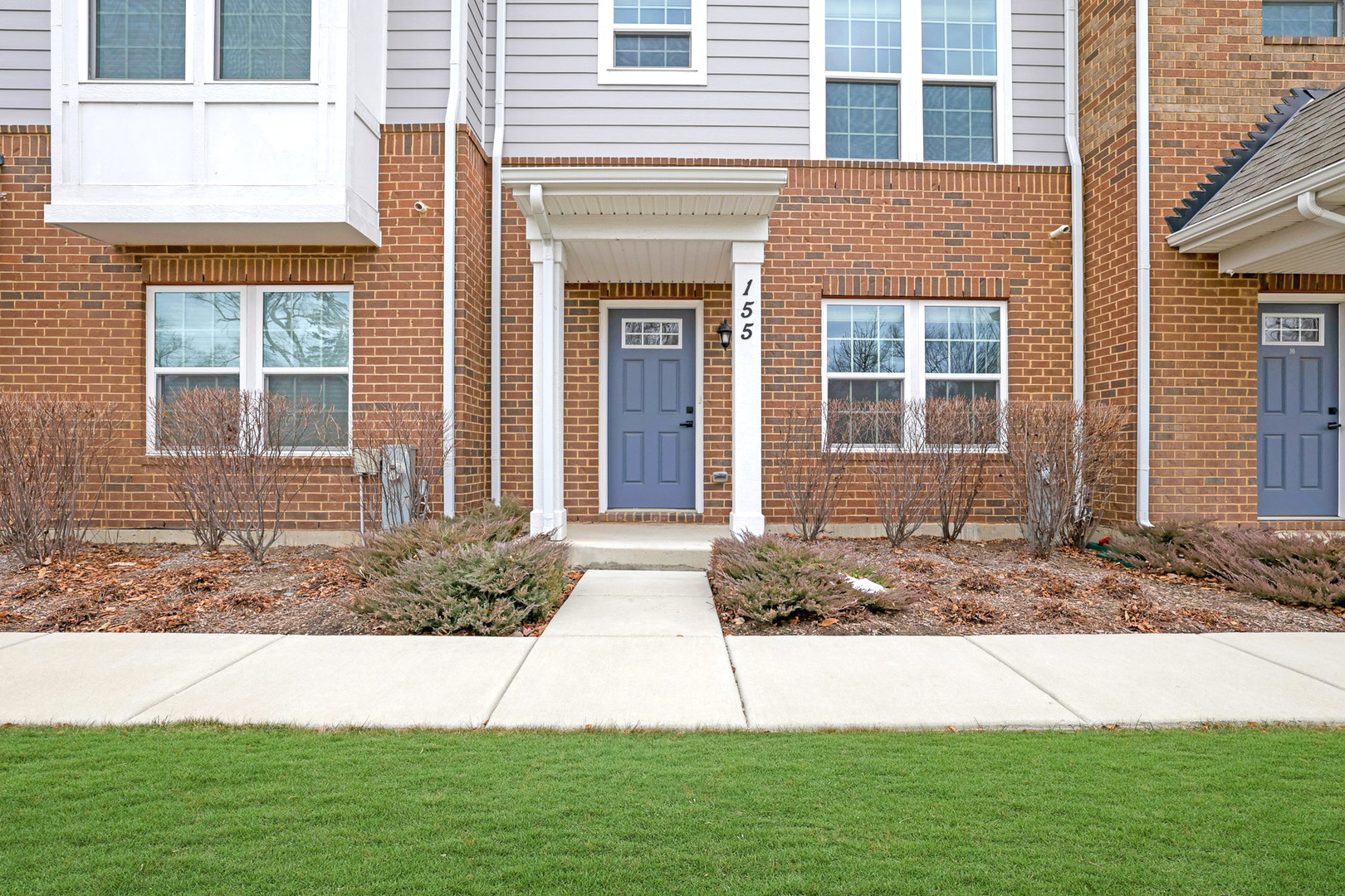 155 Canterbury Way, Lake Zurich, IL 60047