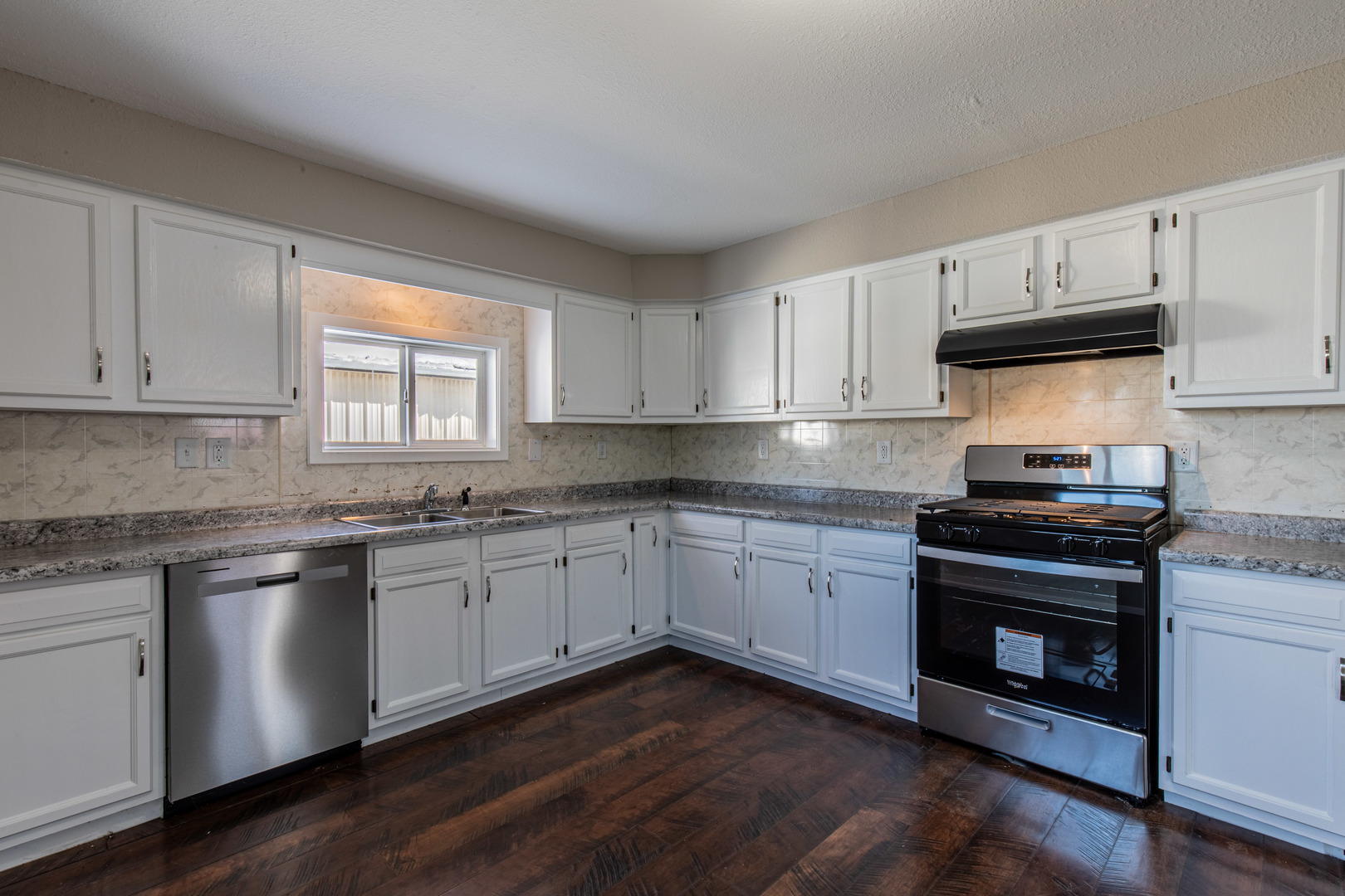 522 E 5th Street, Kewanee, IL 61443