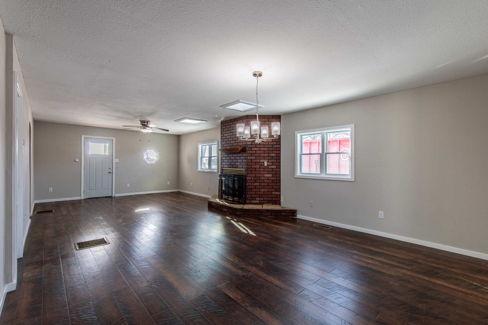 522 E 5th Street, Kewanee, IL 61443