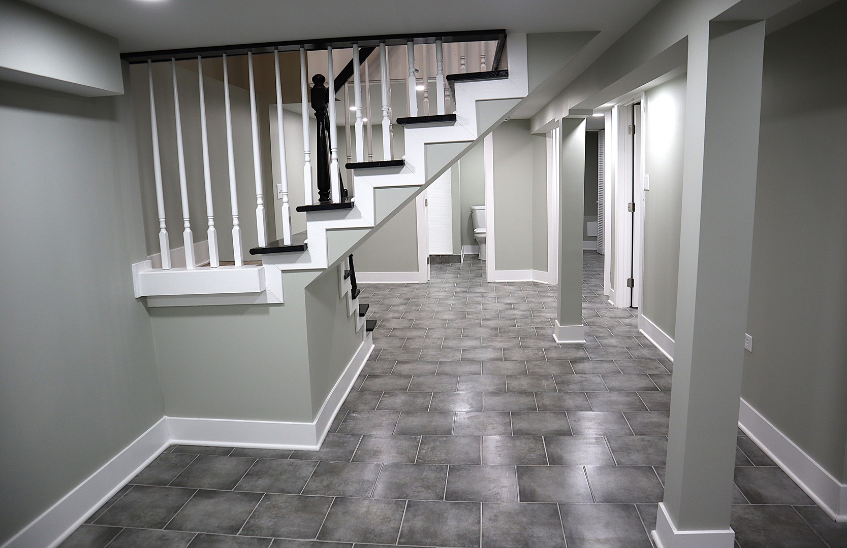 9138 S Essex Avenue, Chicago, IL 60617