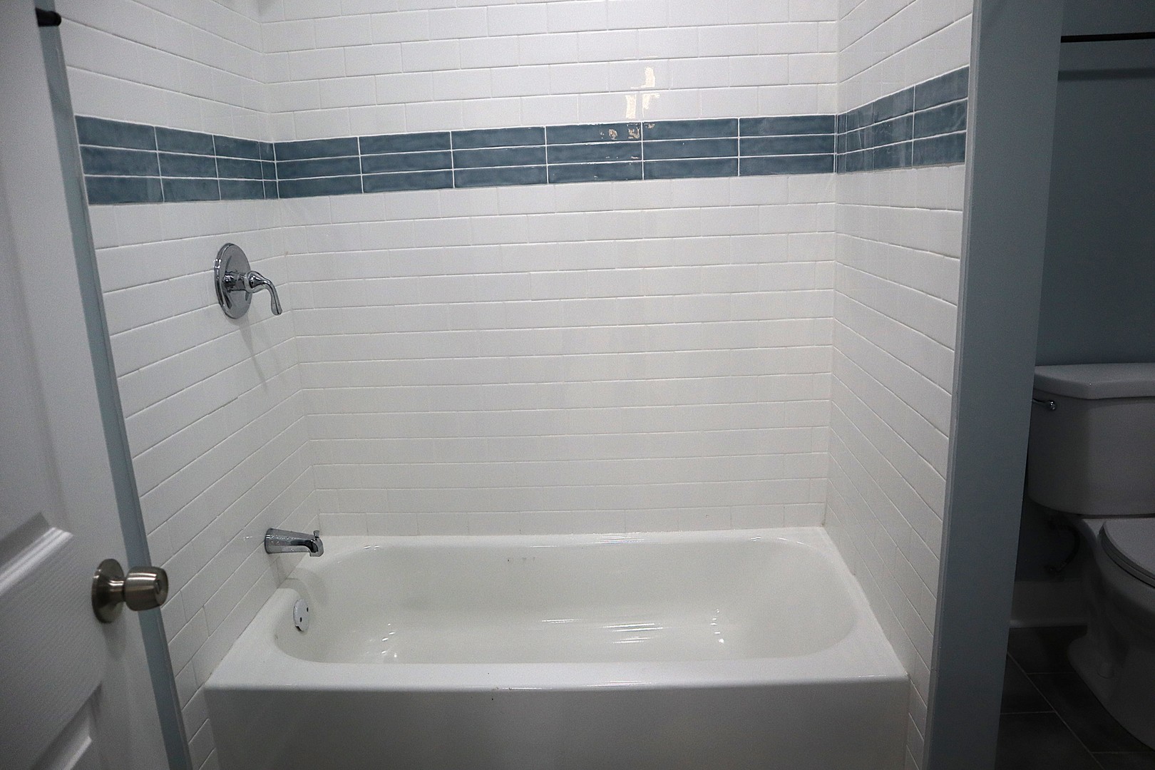 9138 S Essex Avenue, Chicago, IL 60617