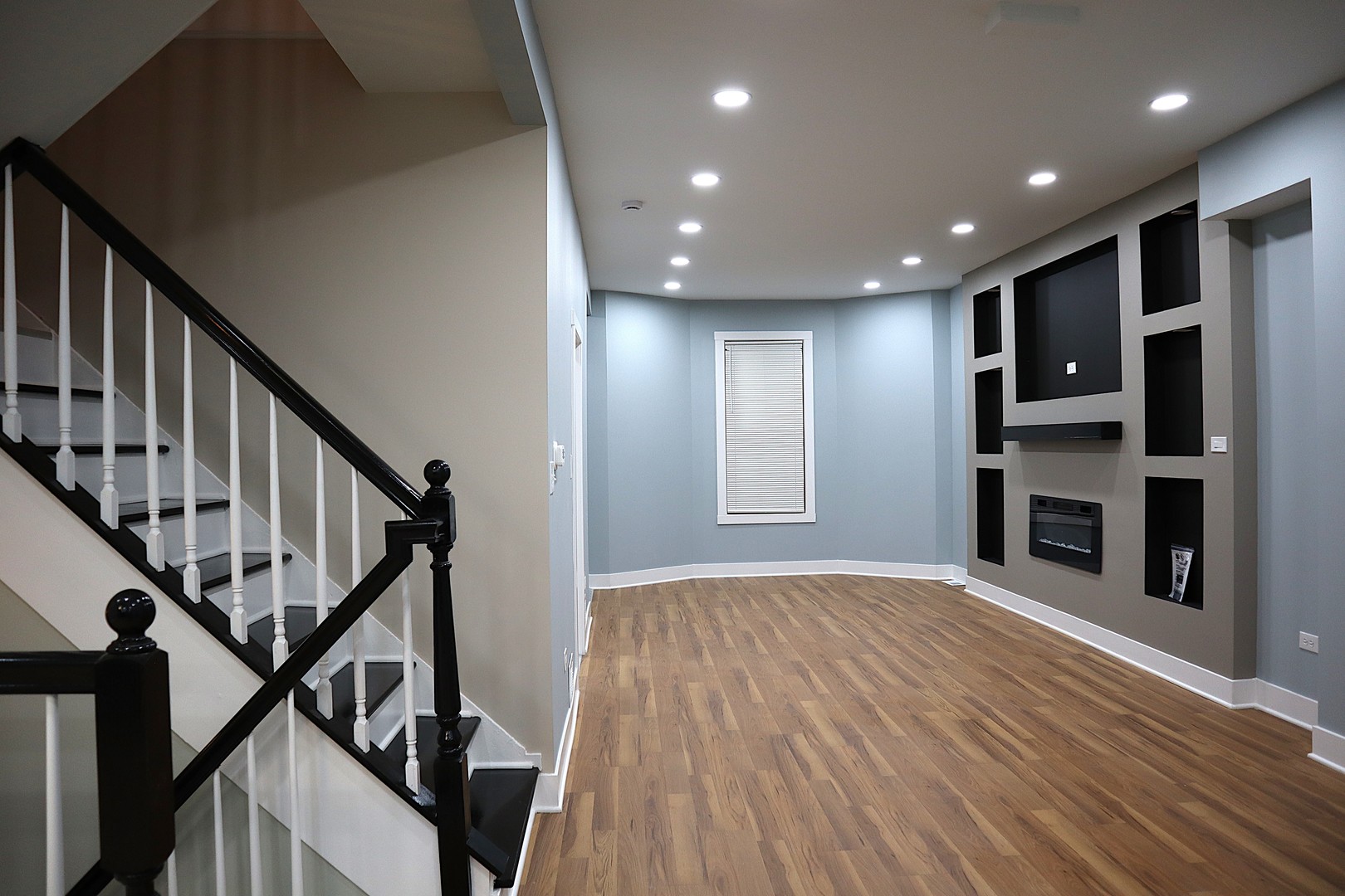 9138 S Essex Avenue, Chicago, IL 60617