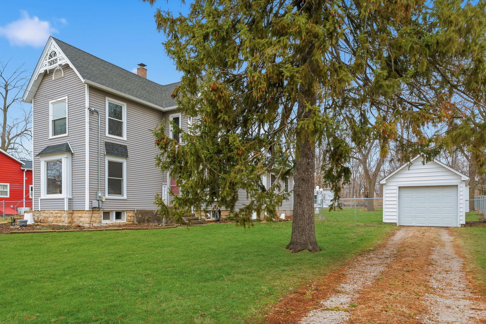 410 W Reader Street, Elburn, IL 60119