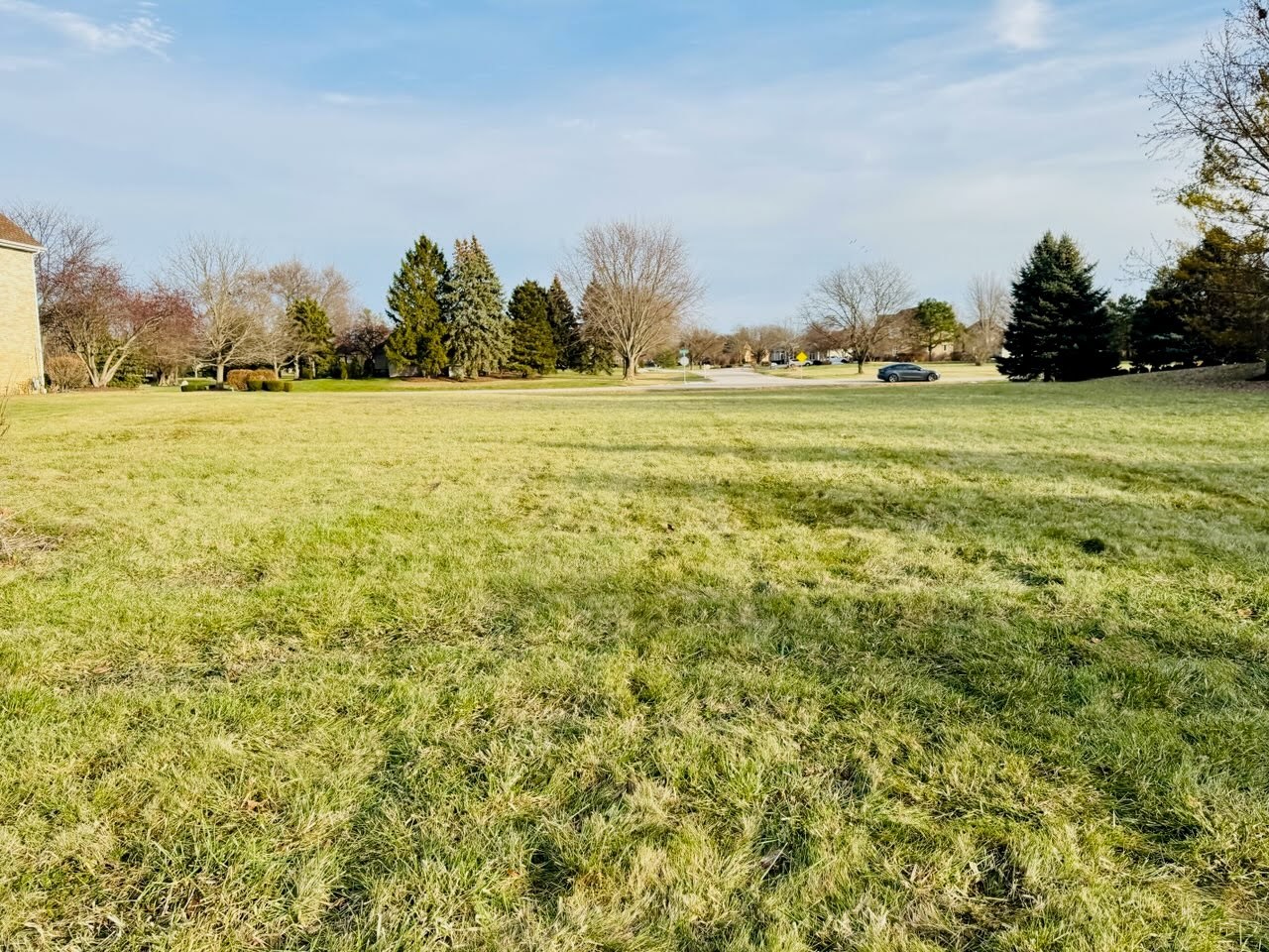 4N574 Turnmill Lane, West Chicago, IL 60185