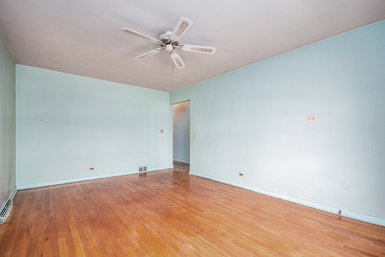 3400 Monroe Street, Bellwood, IL 60104