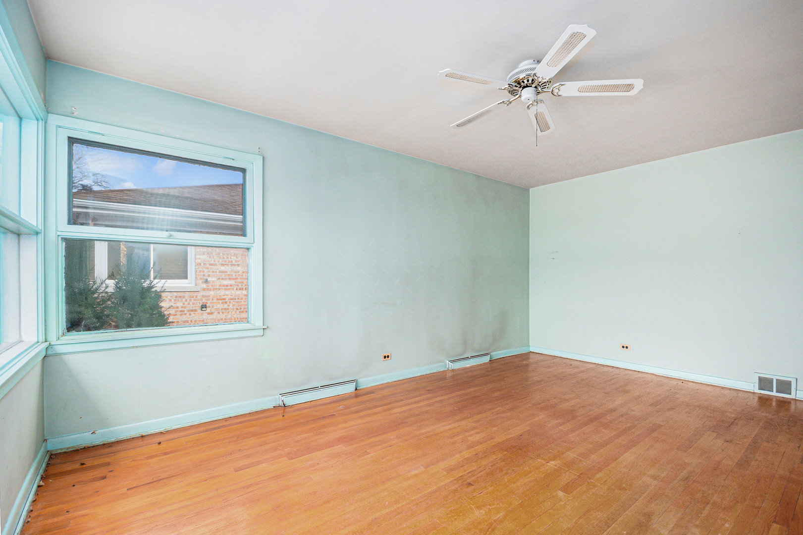 3400 Monroe Street, Bellwood, IL 60104