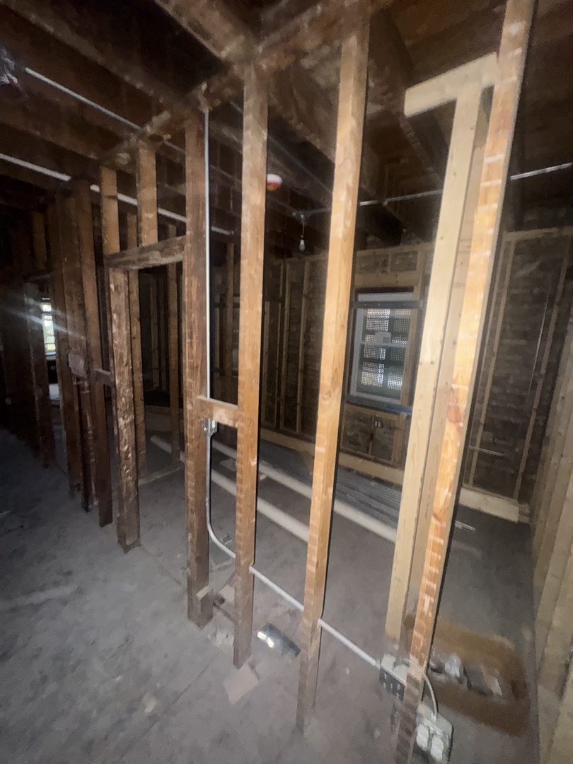 7754 S Wood Street, Chicago, IL 60620