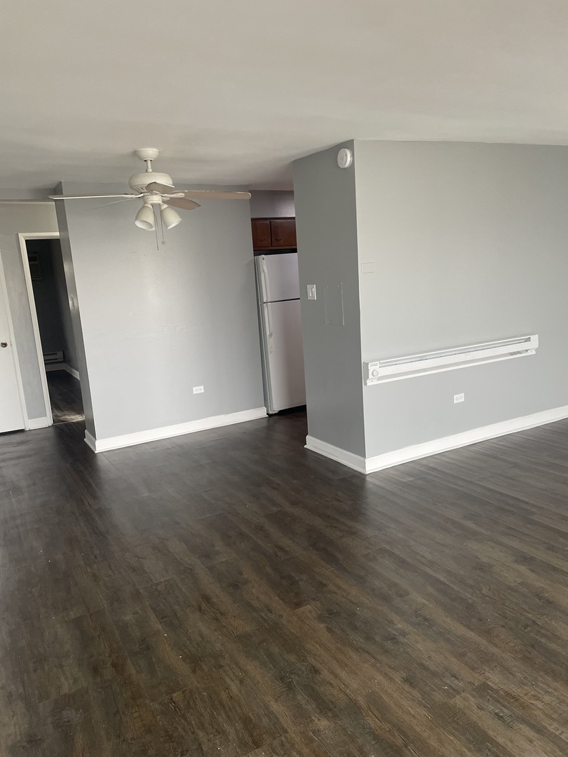 9517 Mansfield Avenue #4, Oak Lawn, IL 60453