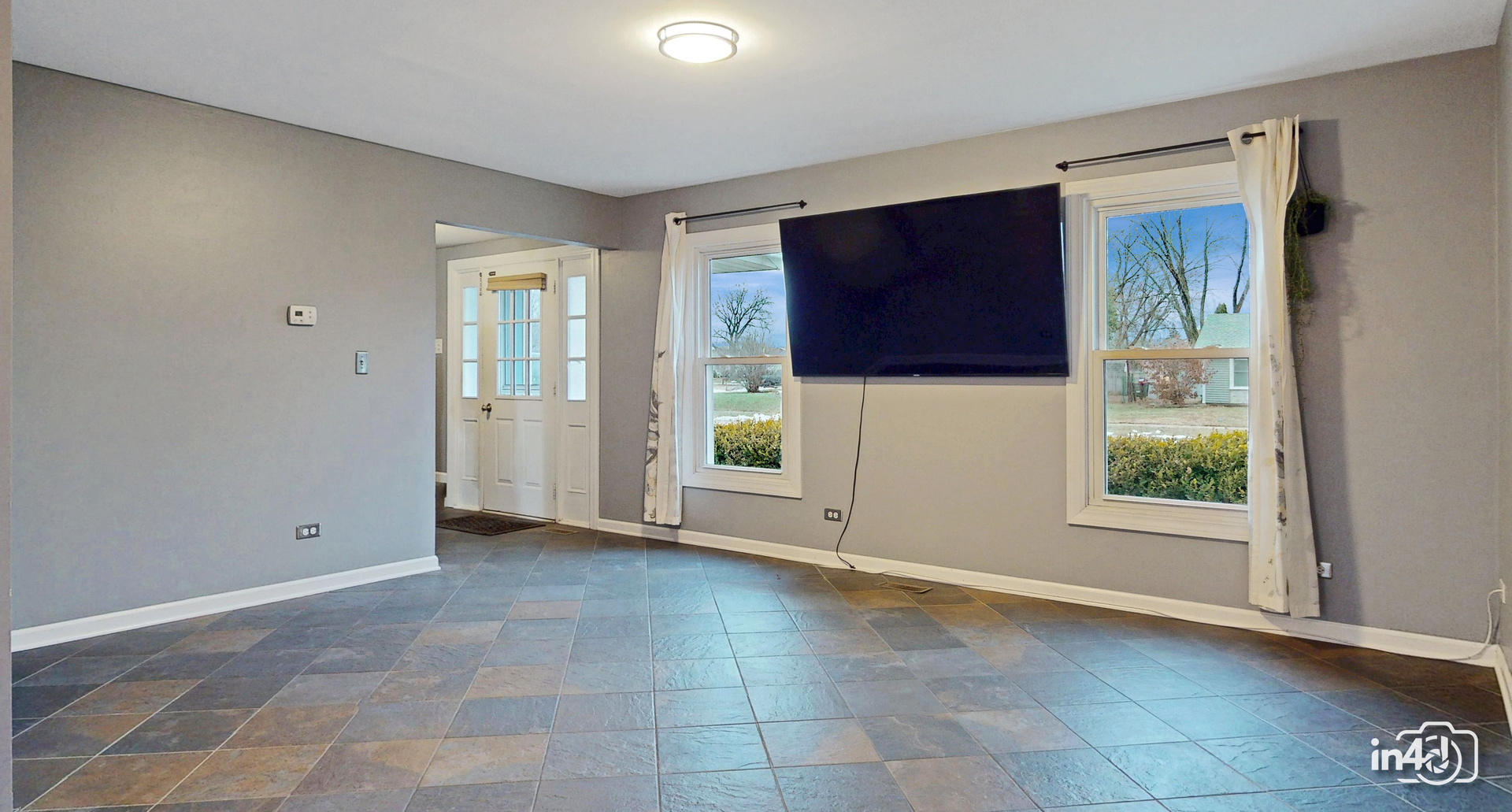 239 CAPITOL Drive, Bolingbrook, IL 60440