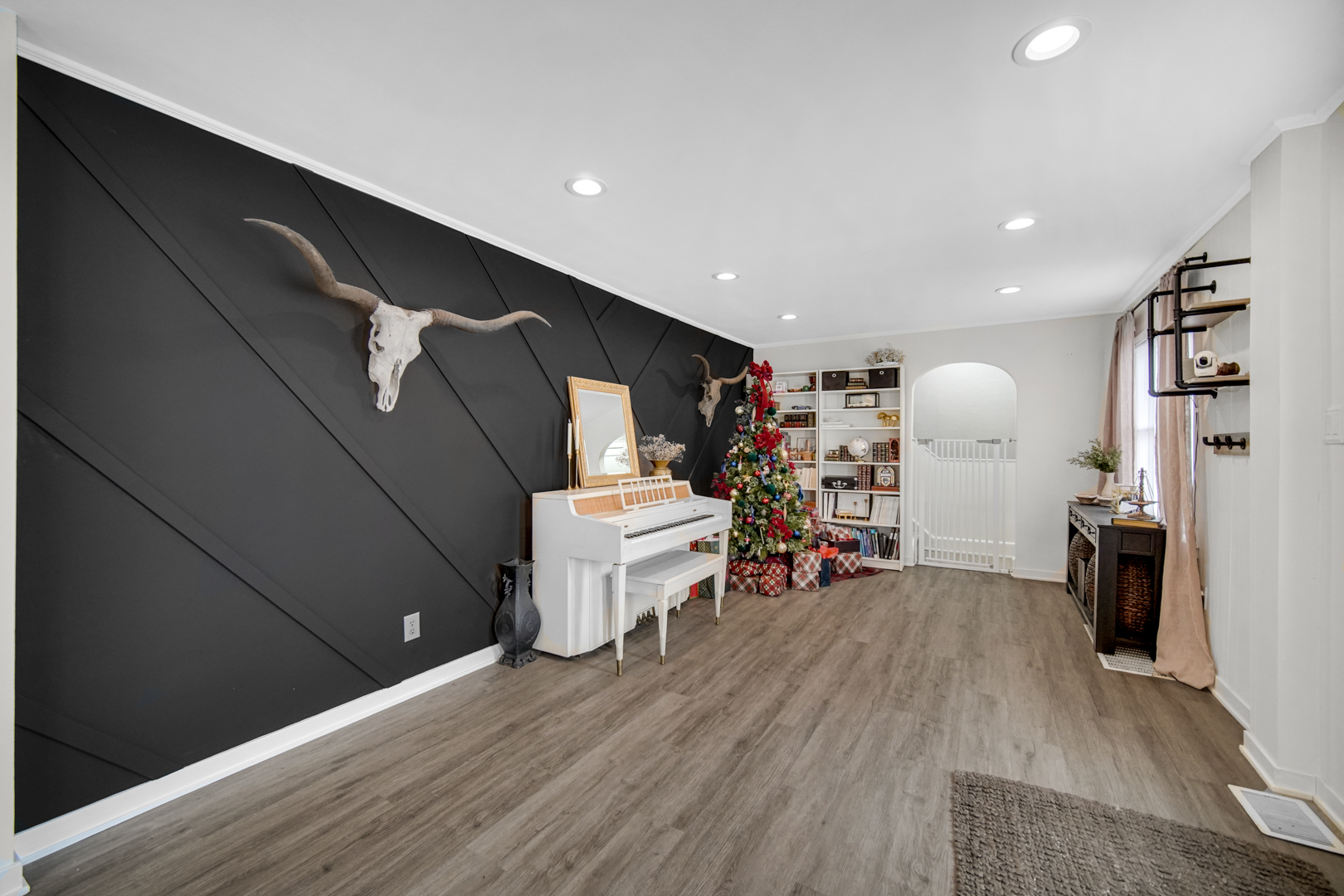 523 N Cedar Road, New Lenox, IL 60451