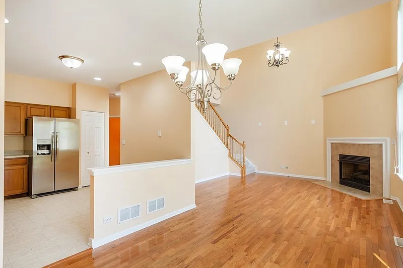 1953 Fountain Grass Circle, Bartlett, IL 60103