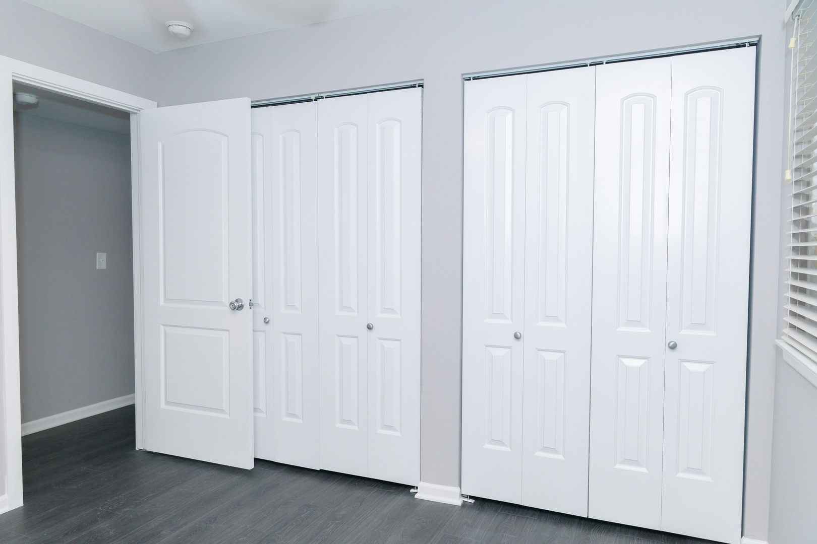 225 Thornapple Court #225, Buffalo Grove, IL 60089