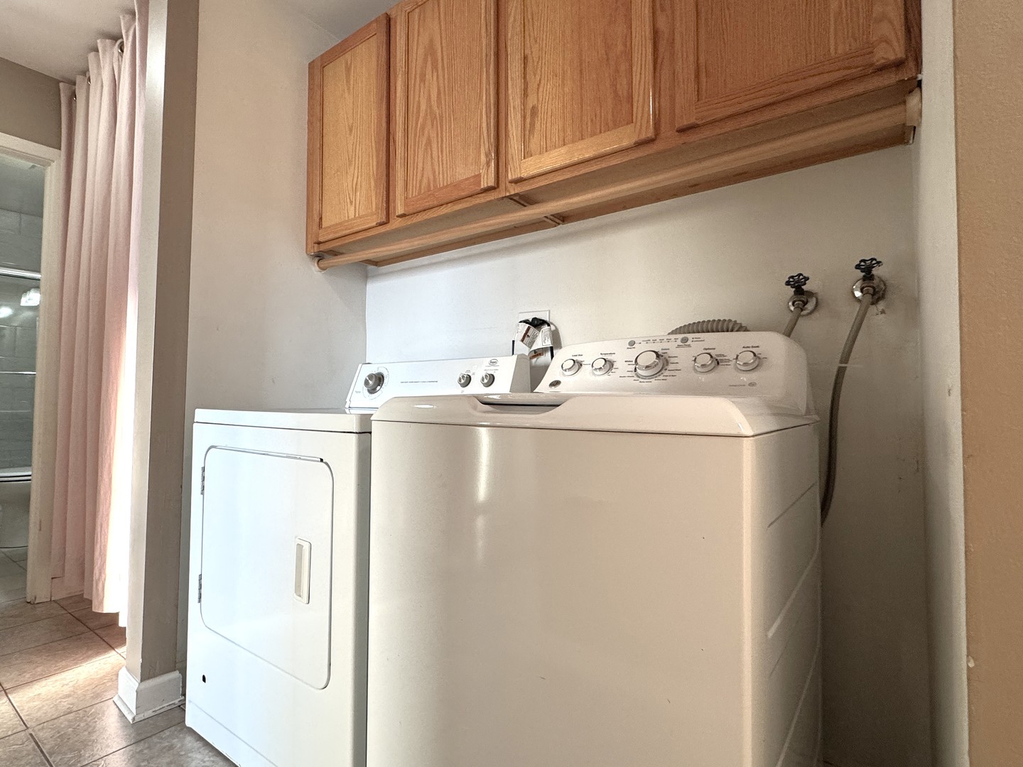 1447 Fremont Drive, Hanover Park, IL 60133