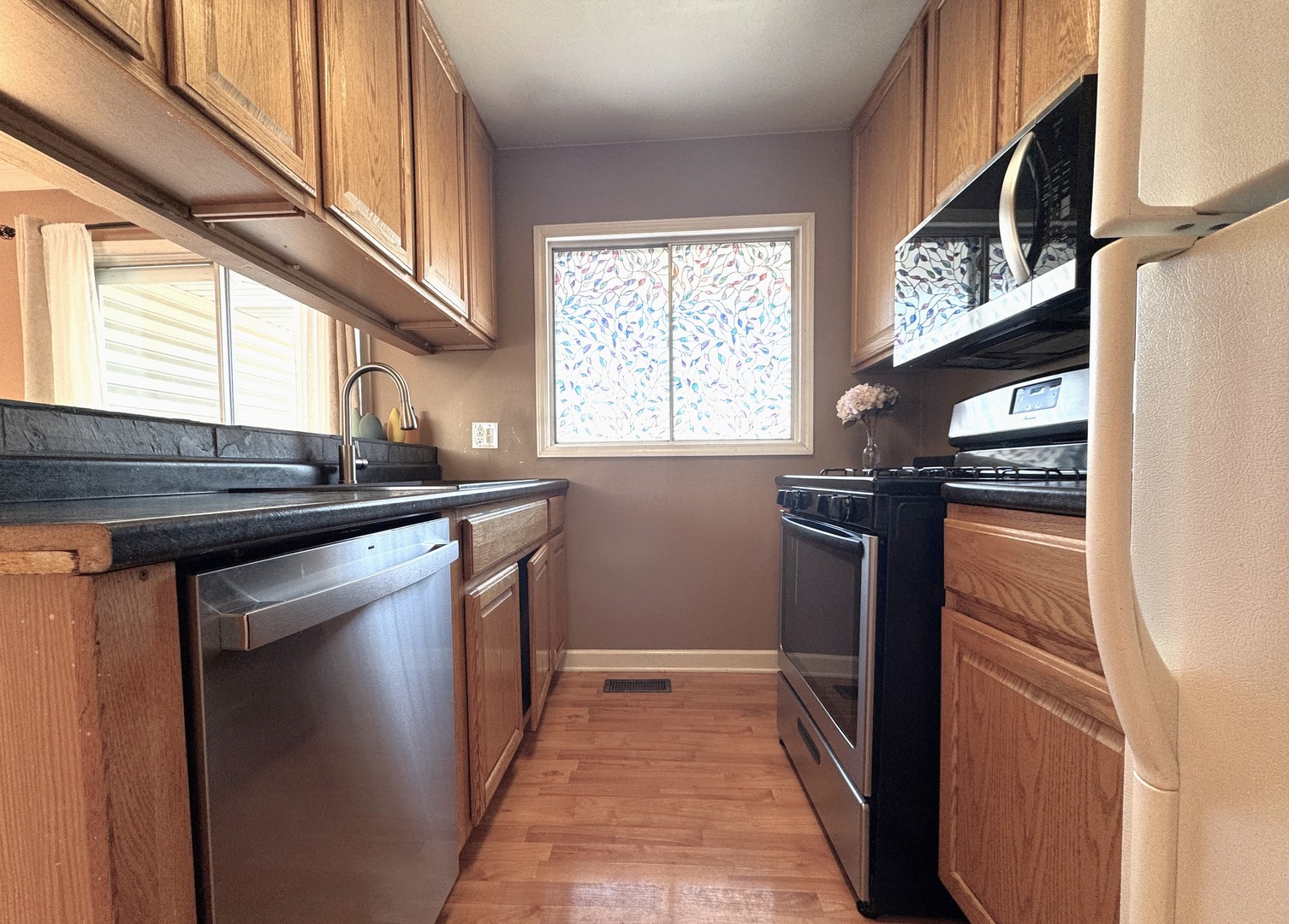 1447 Fremont Drive, Hanover Park, IL 60133