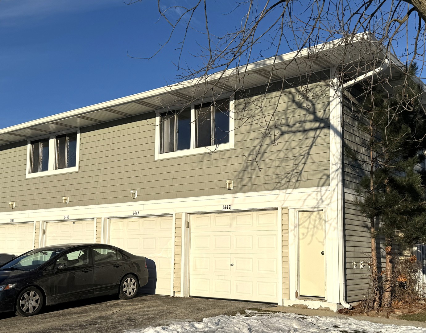 1447 Fremont Drive, Hanover Park, IL 60133