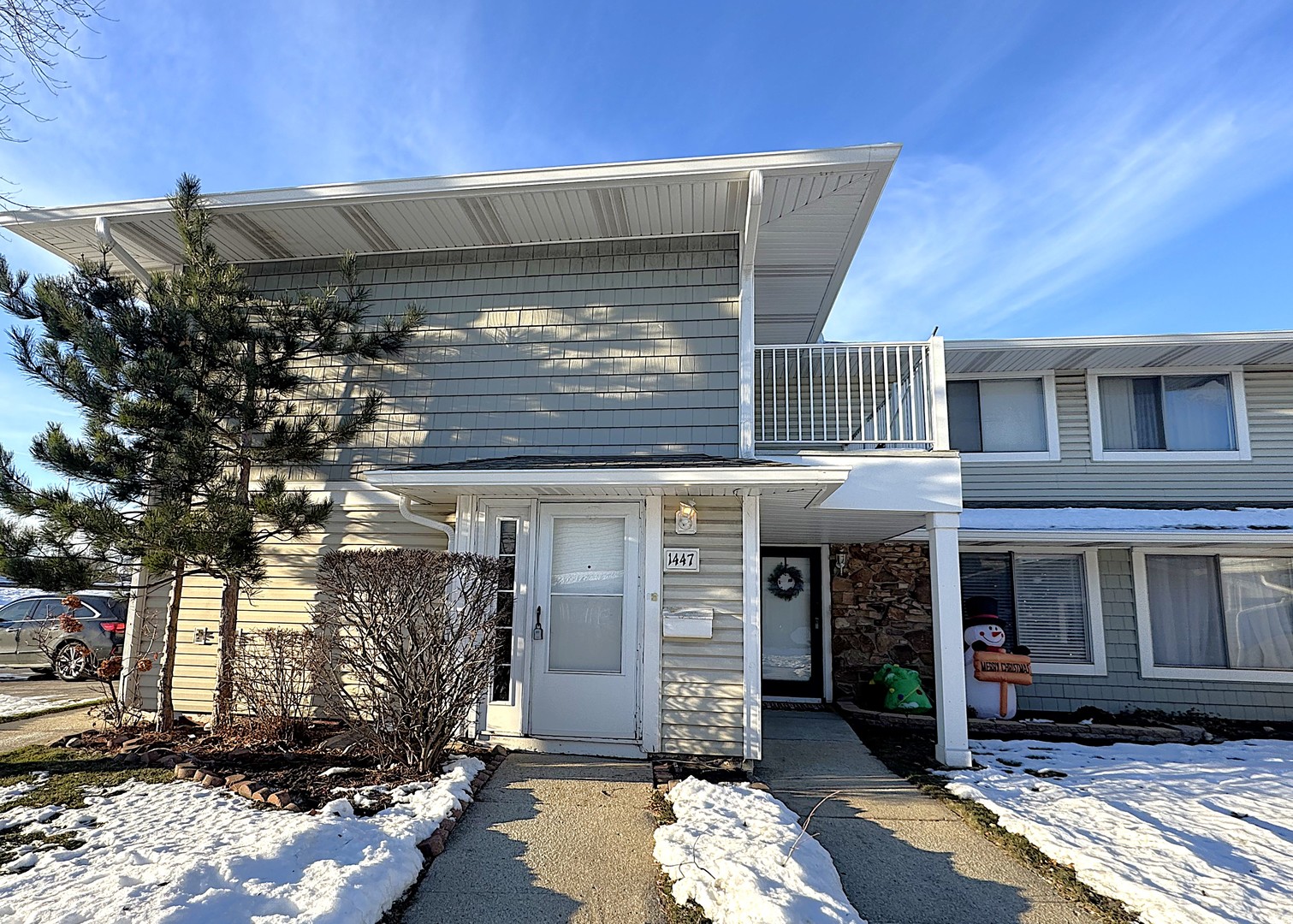 1447 Fremont Drive, Hanover Park, IL 60133