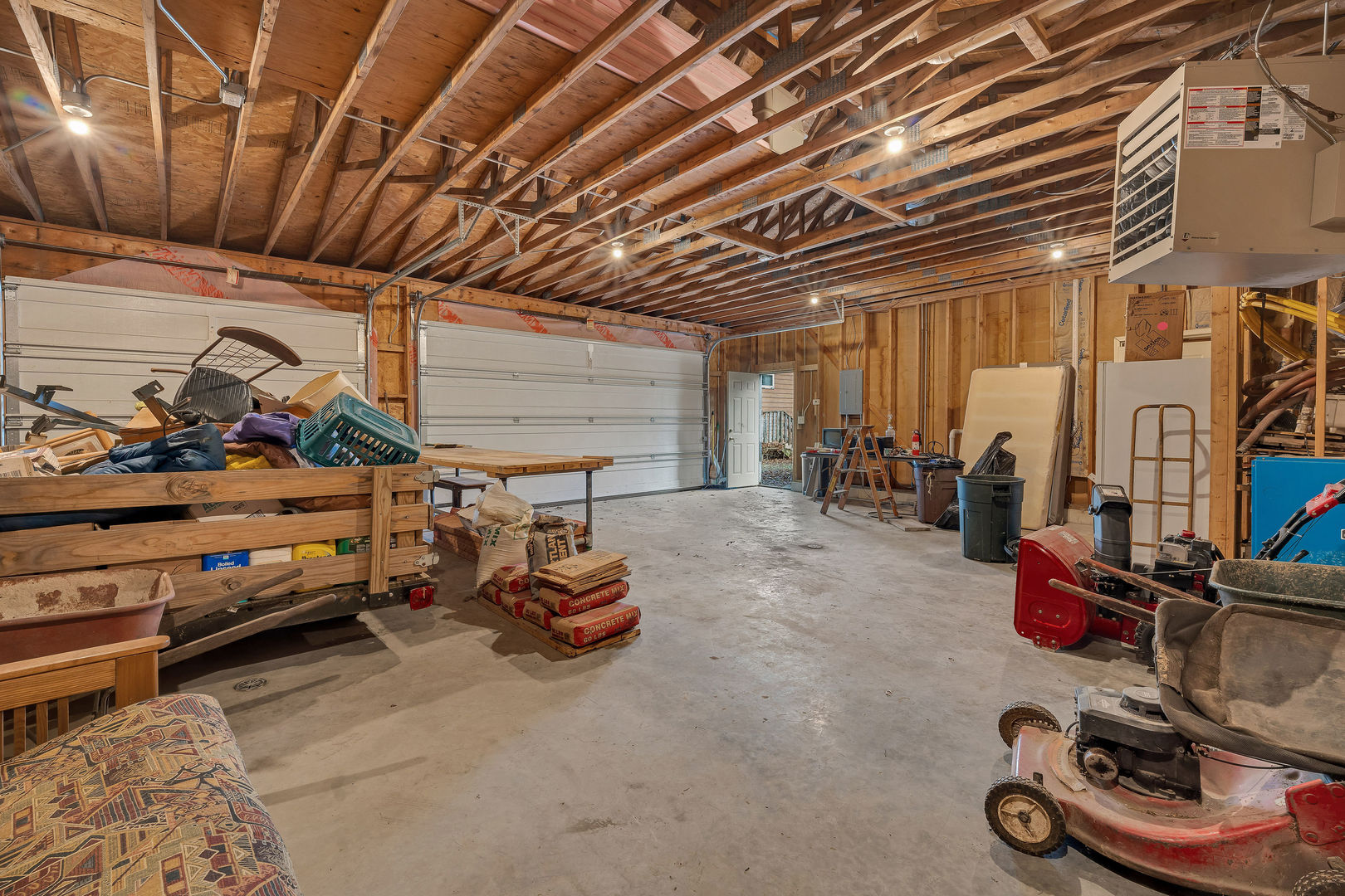 4149 W Oglesby Avenue, Gurnee, IL 60031