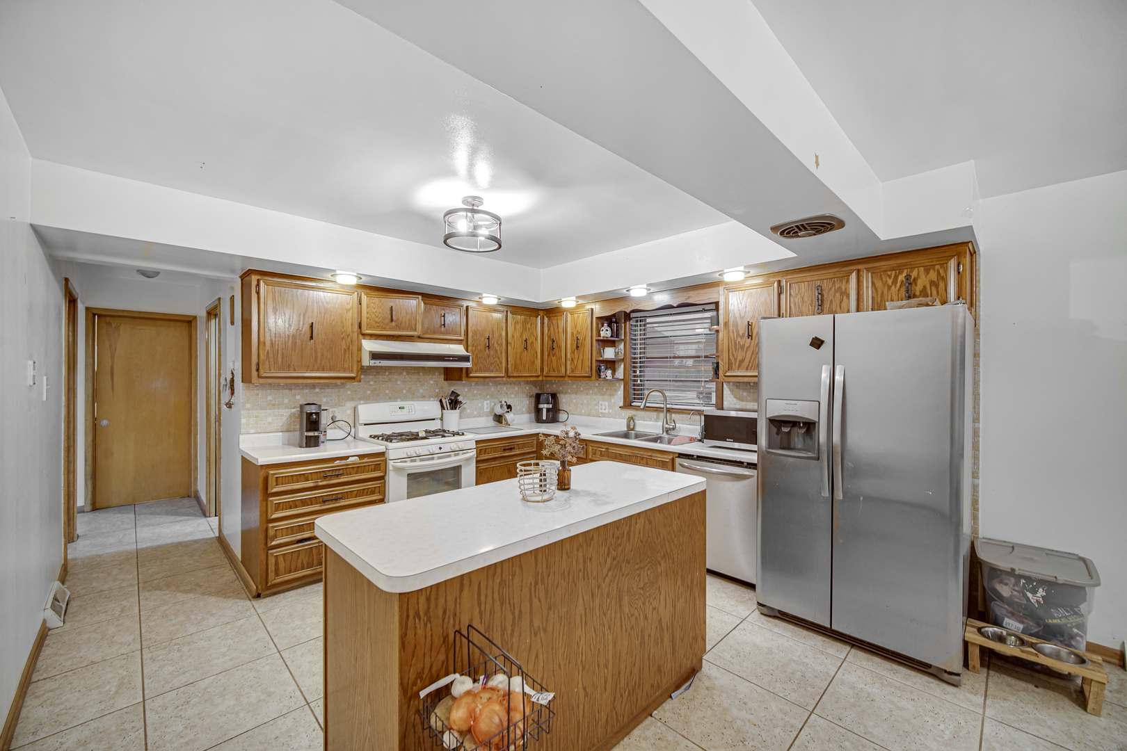 15817 Union Avenue, Harvey, IL 60426